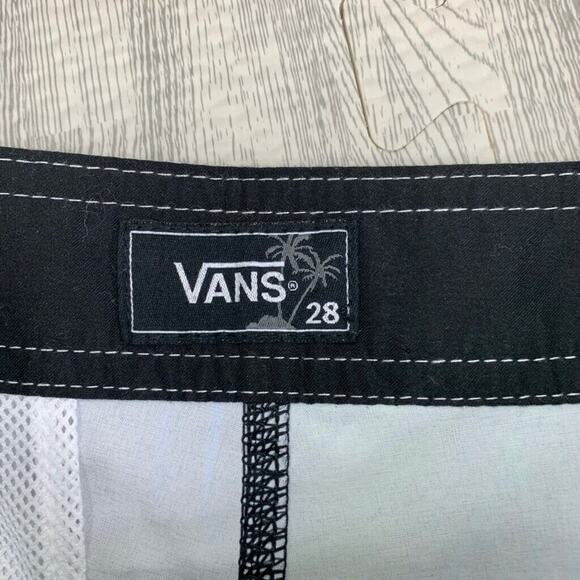 Vans Board Shorts Mens 28 Black Paradise Jungle Floral Print Stripes Swim Surf - Picture 6 of 13